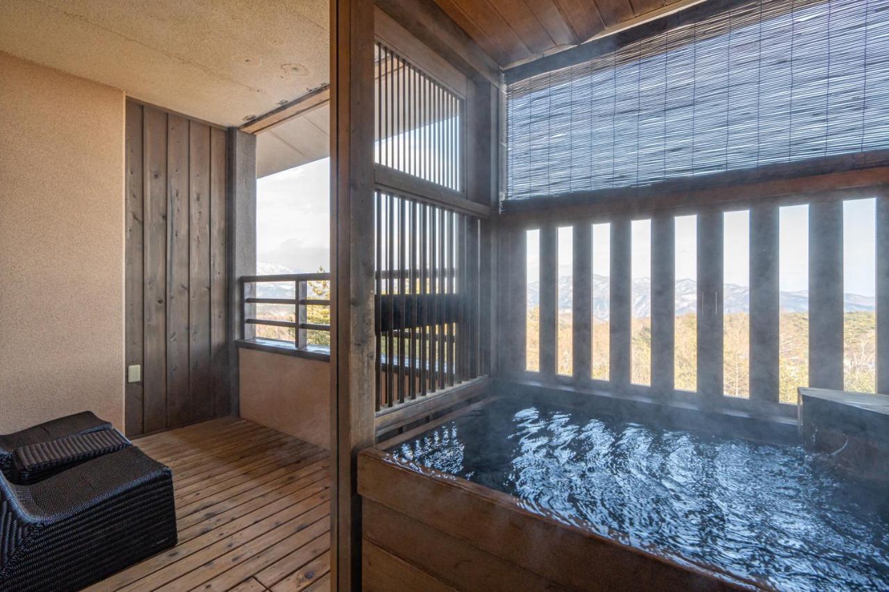 Hotel Tokinoniwa Kusatsu  Esterno foto