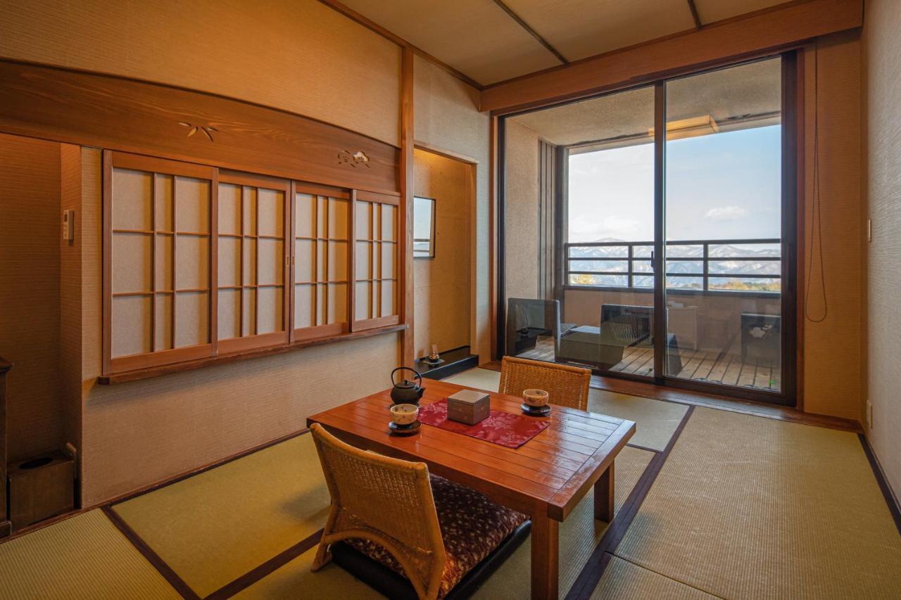 Hotel Tokinoniwa Kusatsu  Esterno foto